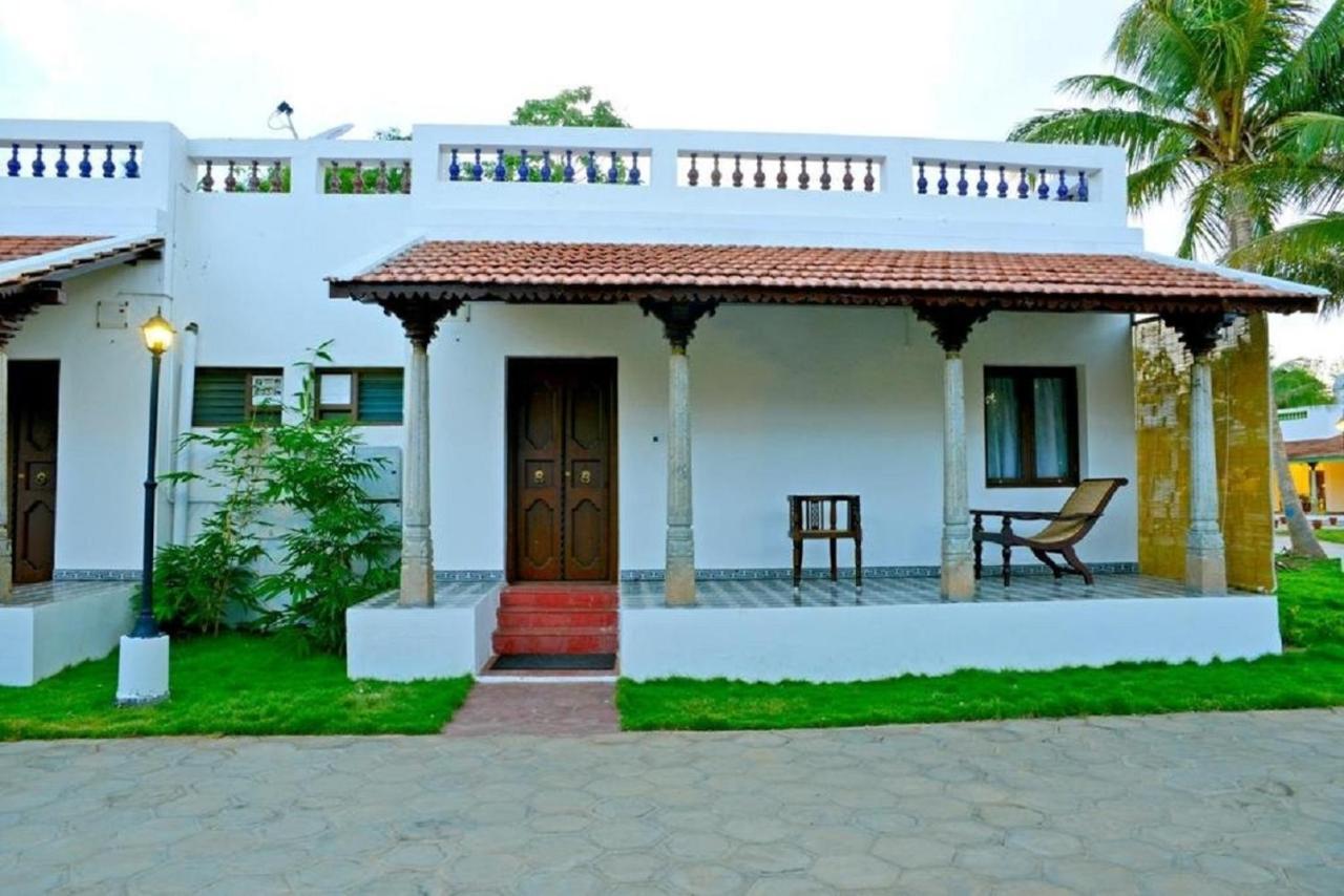 Thappa Garden Hotel Karaikudi Exterior foto